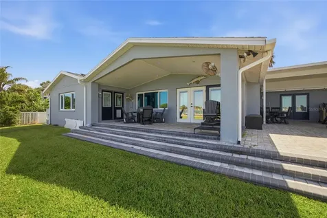 8211 Hayward Lane Port Richey FL 34668