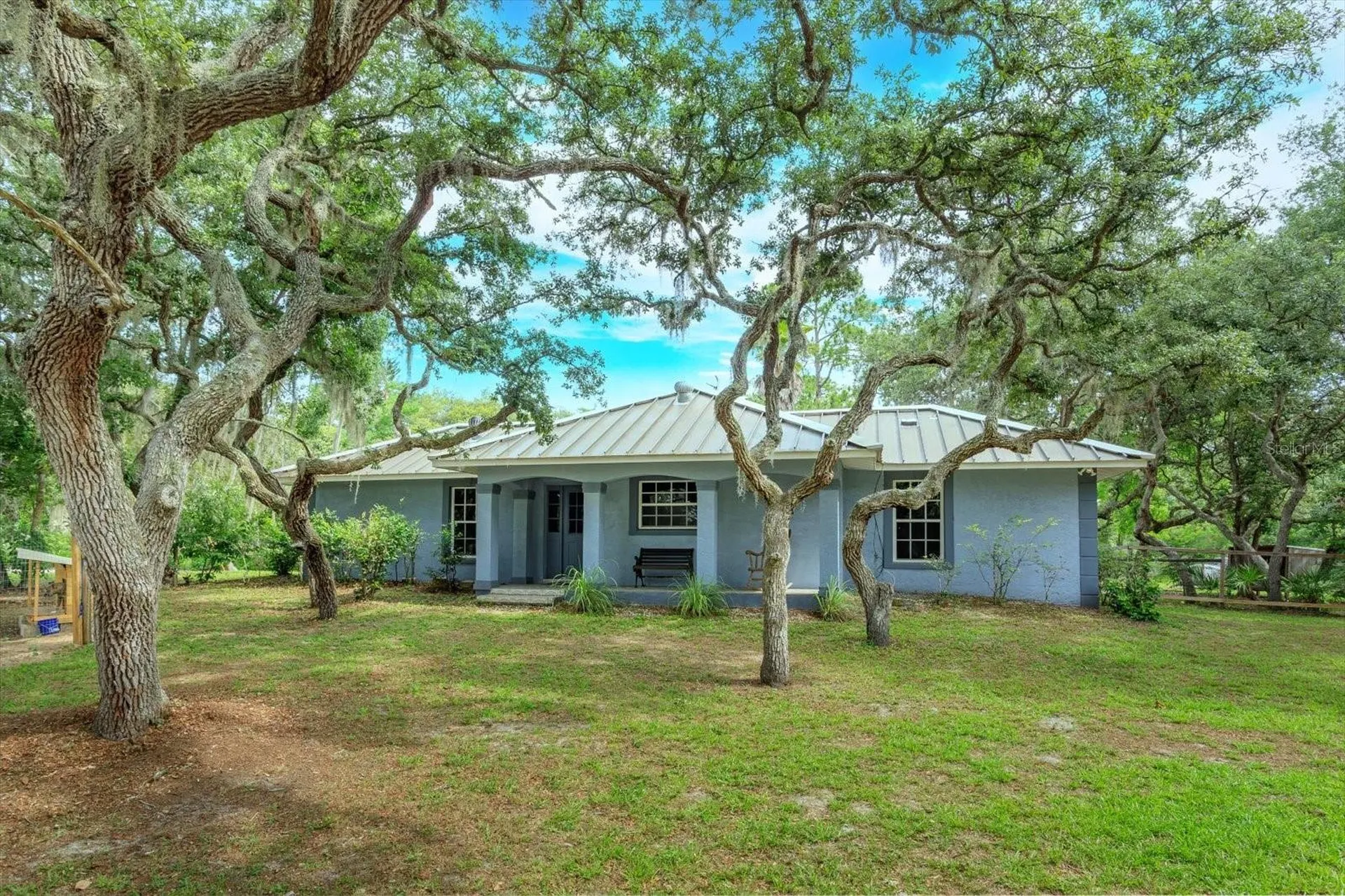 17249 Holly Court Umatilla FL 32784