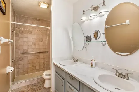 17249 Holly Court Umatilla FL 32784