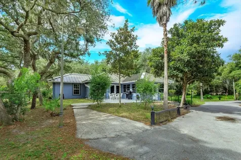 17249 Holly Court Umatilla FL 32784