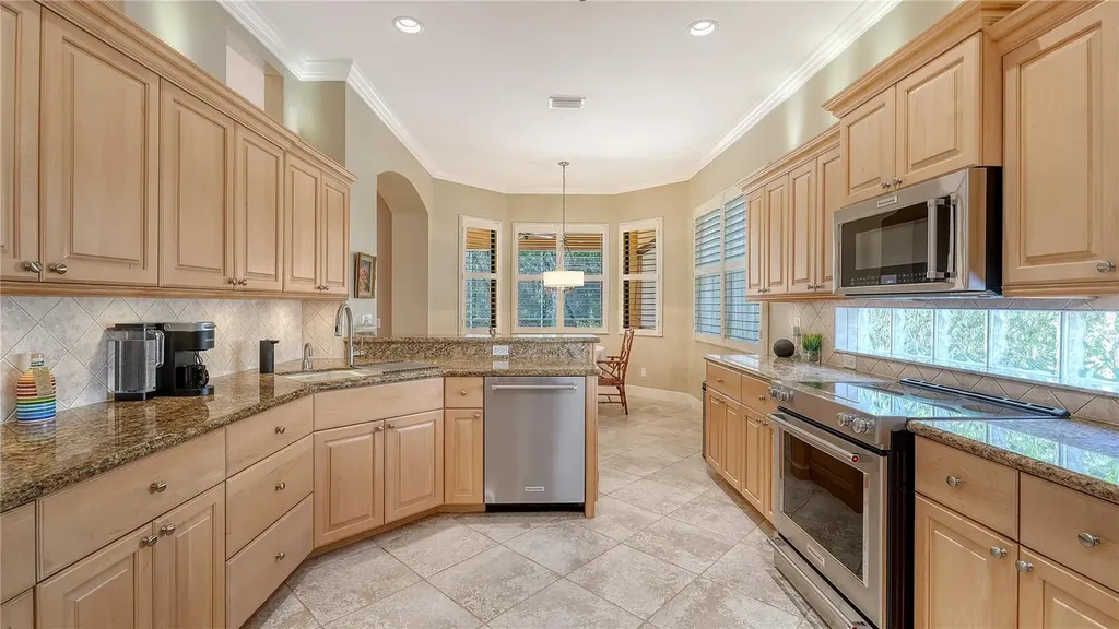 5146 Cote Du Rhone Way Sarasota FL 34238