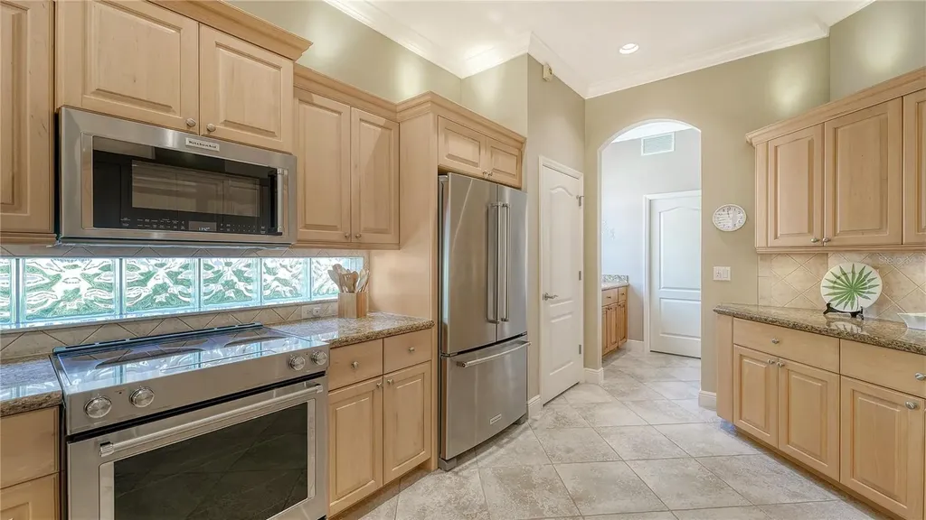 5146 Cote Du Rhone Way Sarasota FL 34238