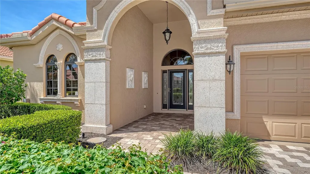 5146 Cote Du Rhone Way Sarasota FL 34238