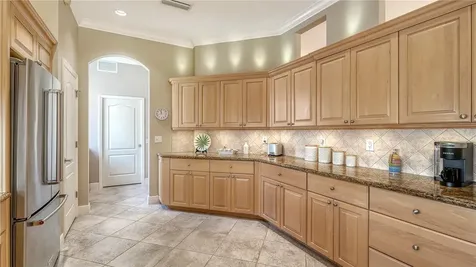 5146 Cote Du Rhone Way Sarasota FL 34238