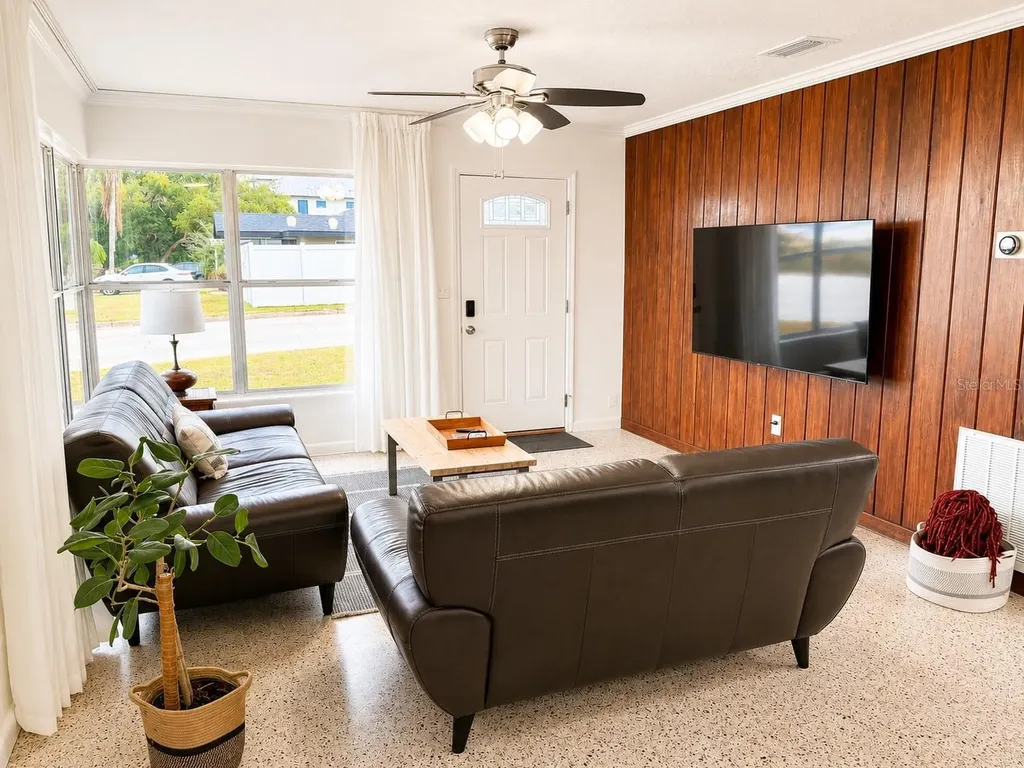 13619 Lake Boulevard Winter Garden FL 34787