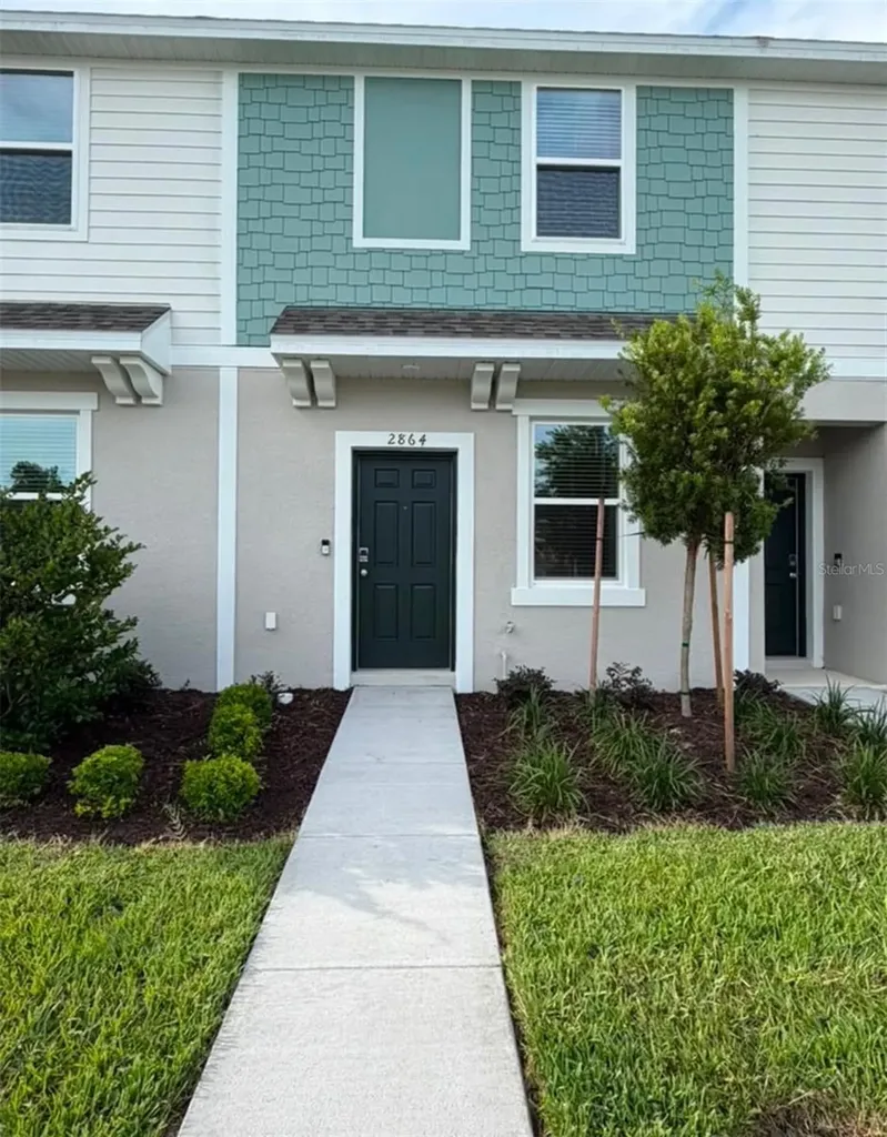 2864 Skyline Loop Kissimmee FL 34758