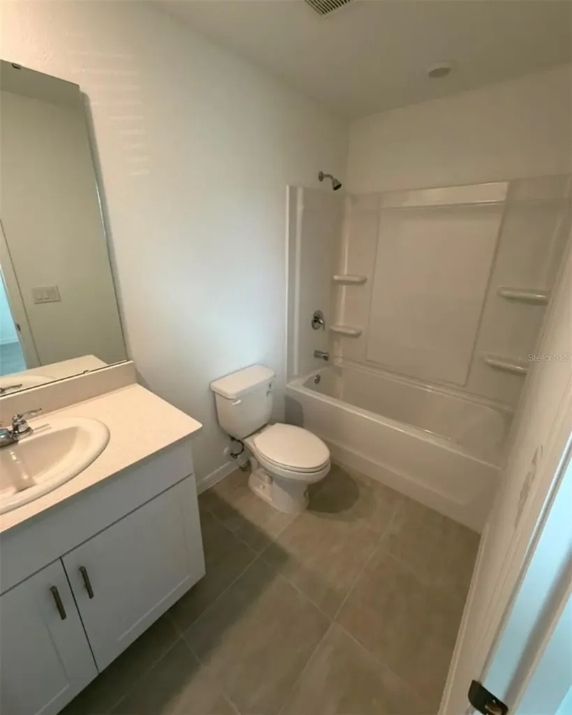 2864 Skyline Loop Kissimmee FL 34758