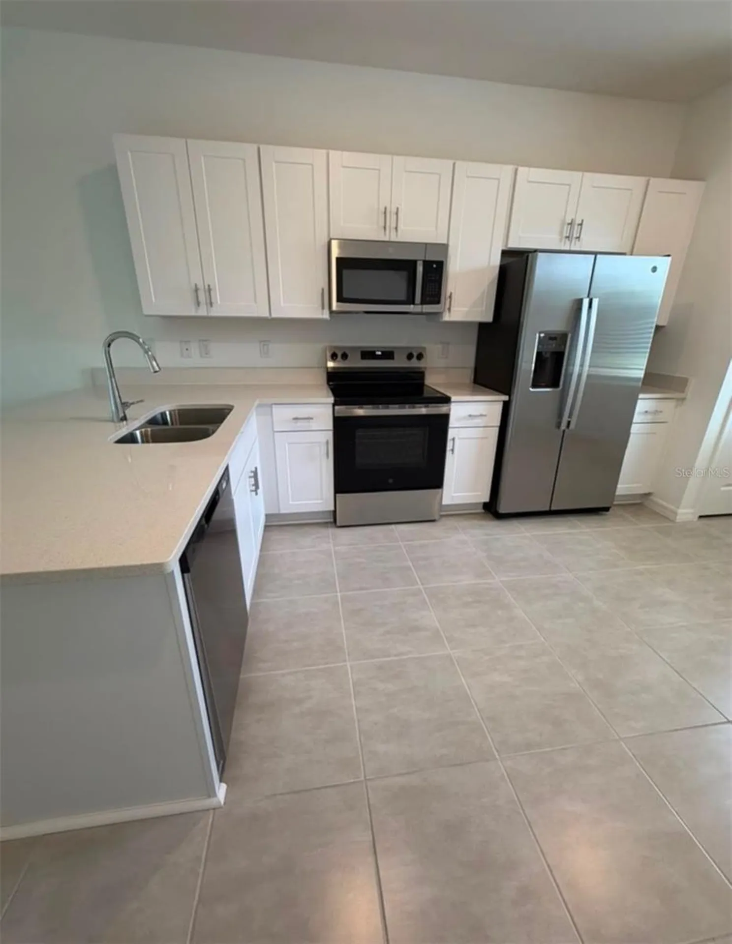 2864 Skyline Loop Kissimmee FL 34758