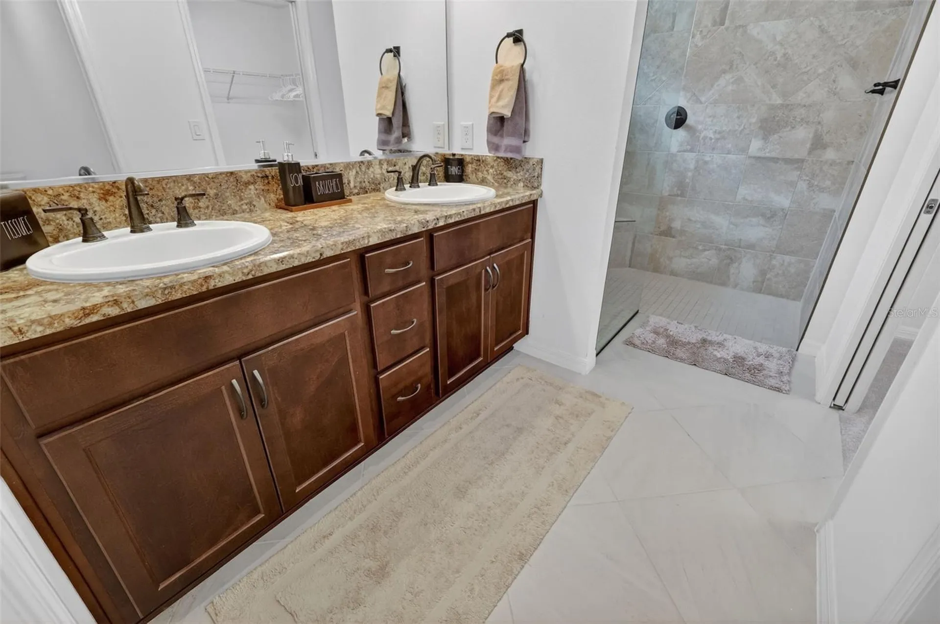 1942 Detwiler Lane The Villages FL 32163