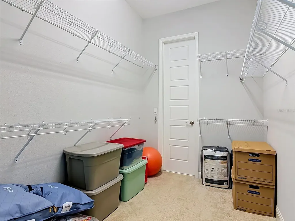 450 Windy Pine Way Oviedo FL 32765