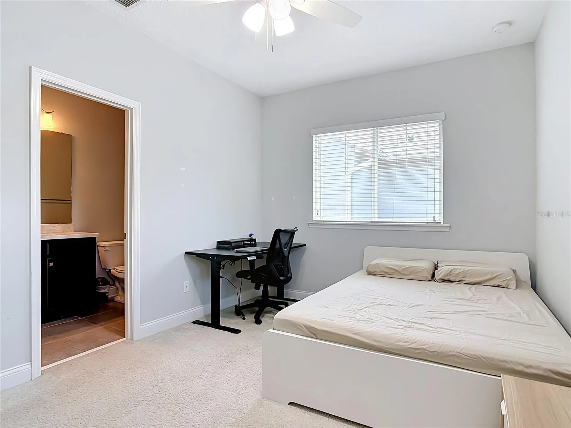 450 Windy Pine Way Oviedo FL 32765