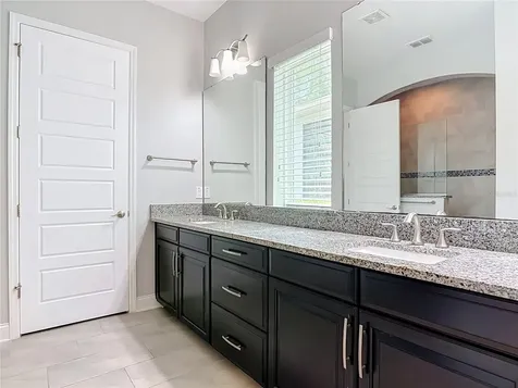 450 Windy Pine Way Oviedo FL 32765