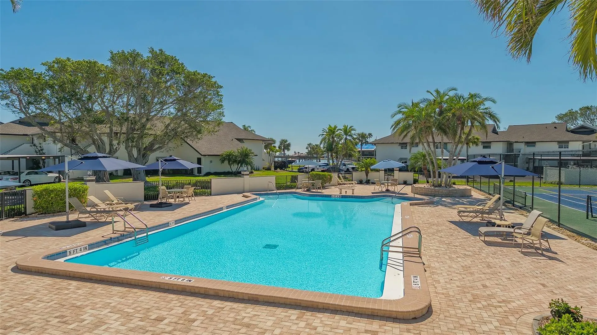 4234 Gulf Of Mexico Drive Longboat Key FL 34228