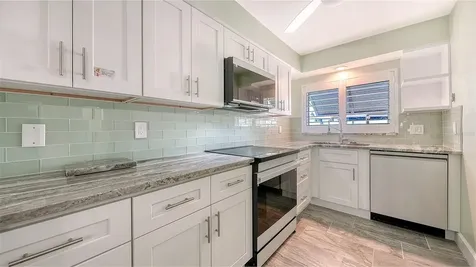 4234 Gulf Of Mexico Drive Longboat Key FL 34228