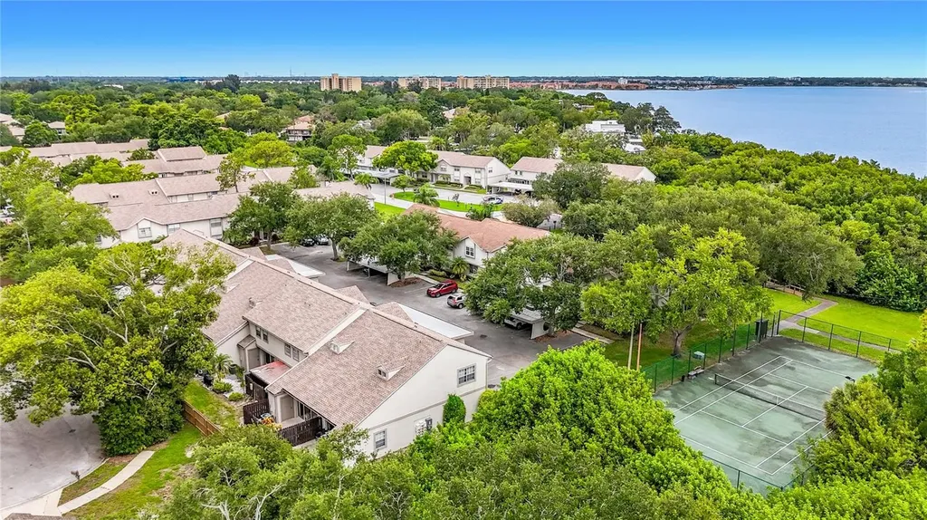 604 Bough Avenue Clearwater FL 33760