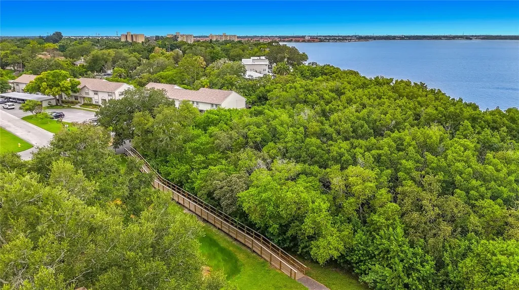 604 Bough Avenue Clearwater FL 33760