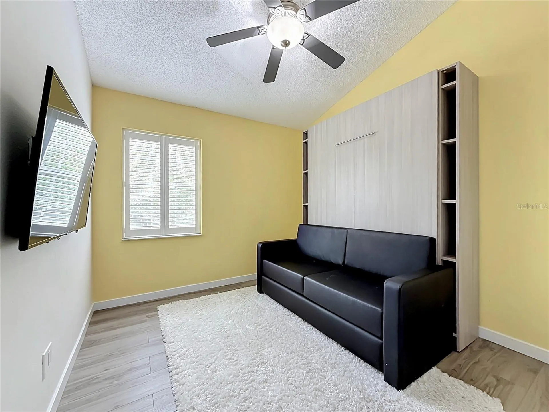 604 Bough Avenue Clearwater FL 33760