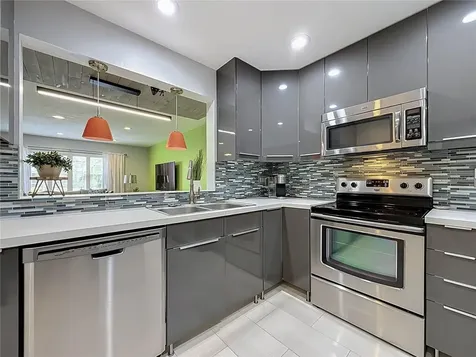 604 Bough Avenue Clearwater FL 33760