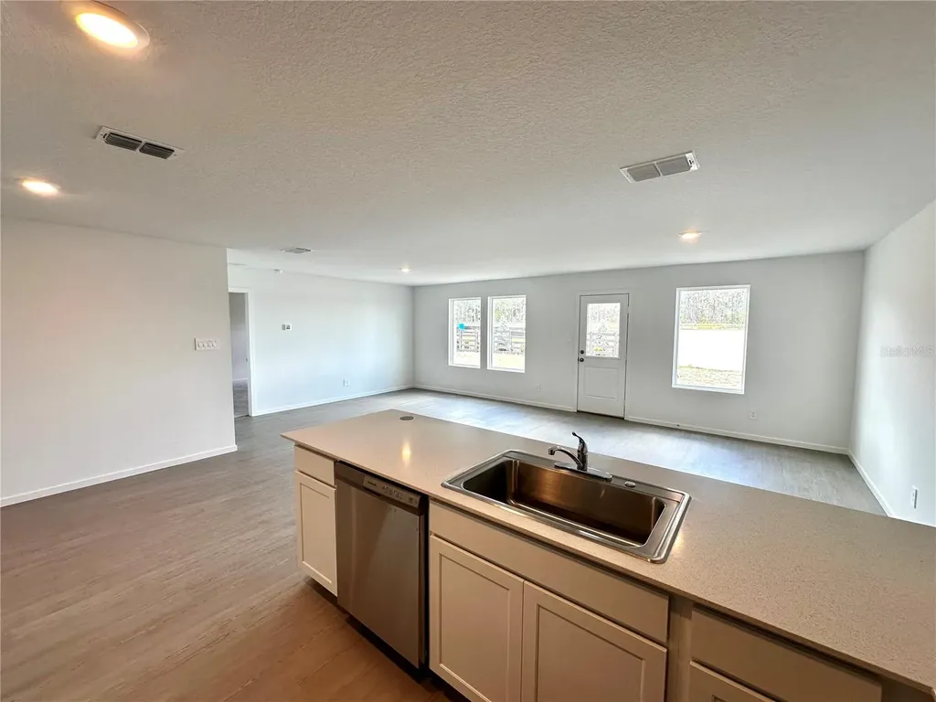 1975 Wilder Way Eagle Lake FL 33839