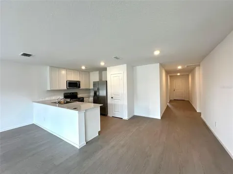 1975 Wilder Way Eagle Lake FL 33839