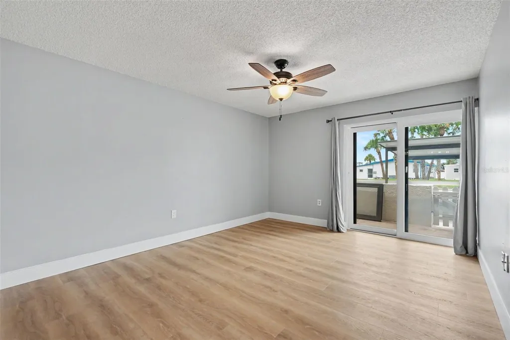 1208 Highland Avenue SE Largo FL 33771