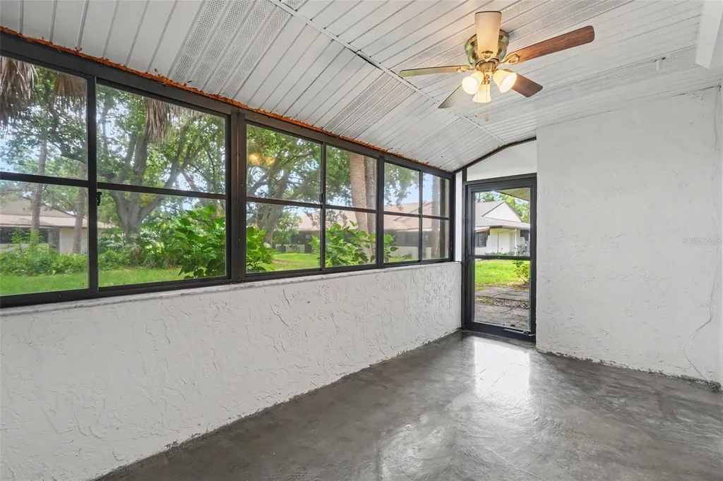 1208 Highland Avenue SE Largo FL 33771