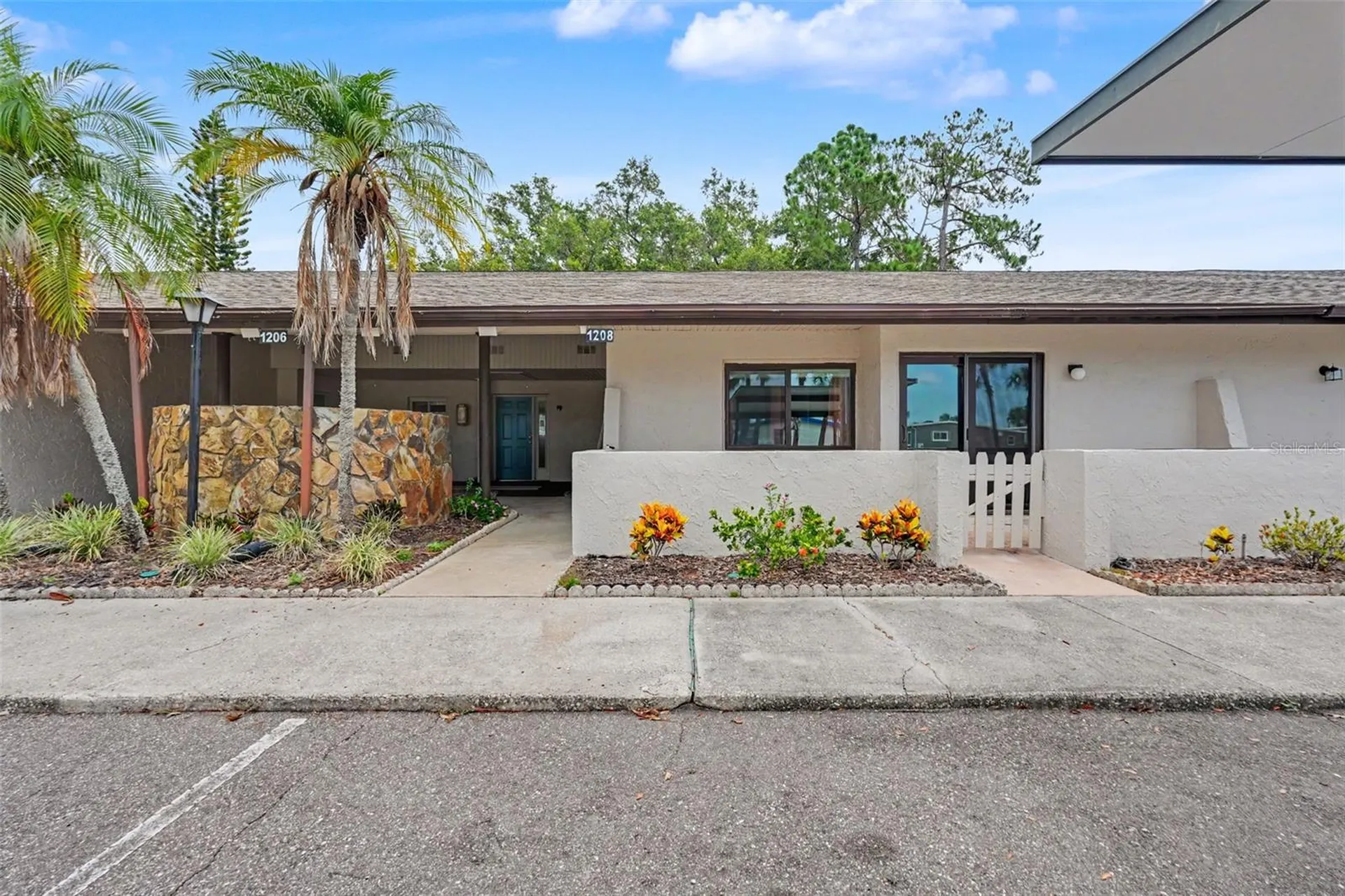 1208 Highland Avenue SE Largo FL 33771