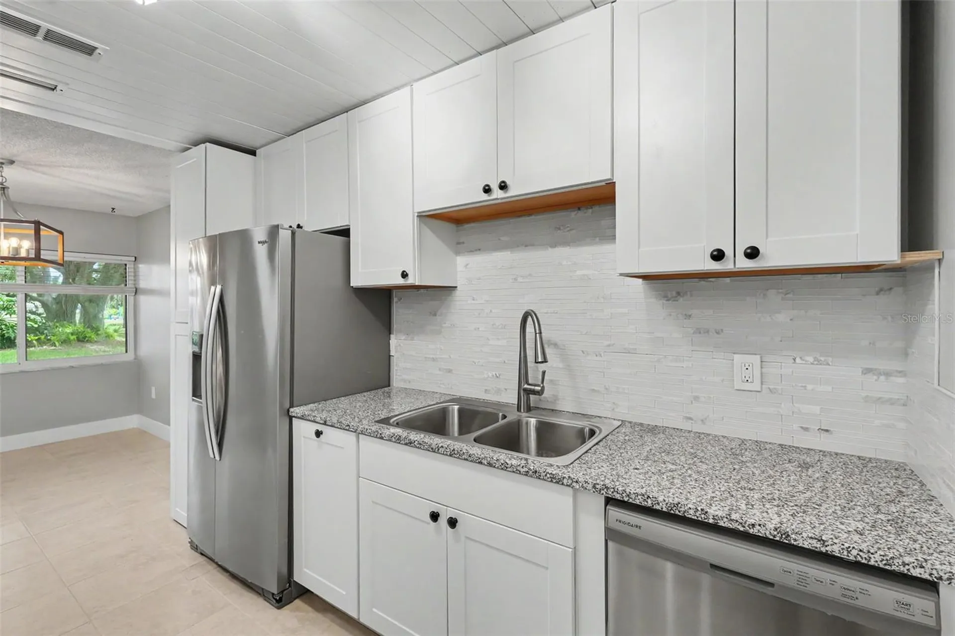 1208 Highland Avenue SE Largo FL 33771