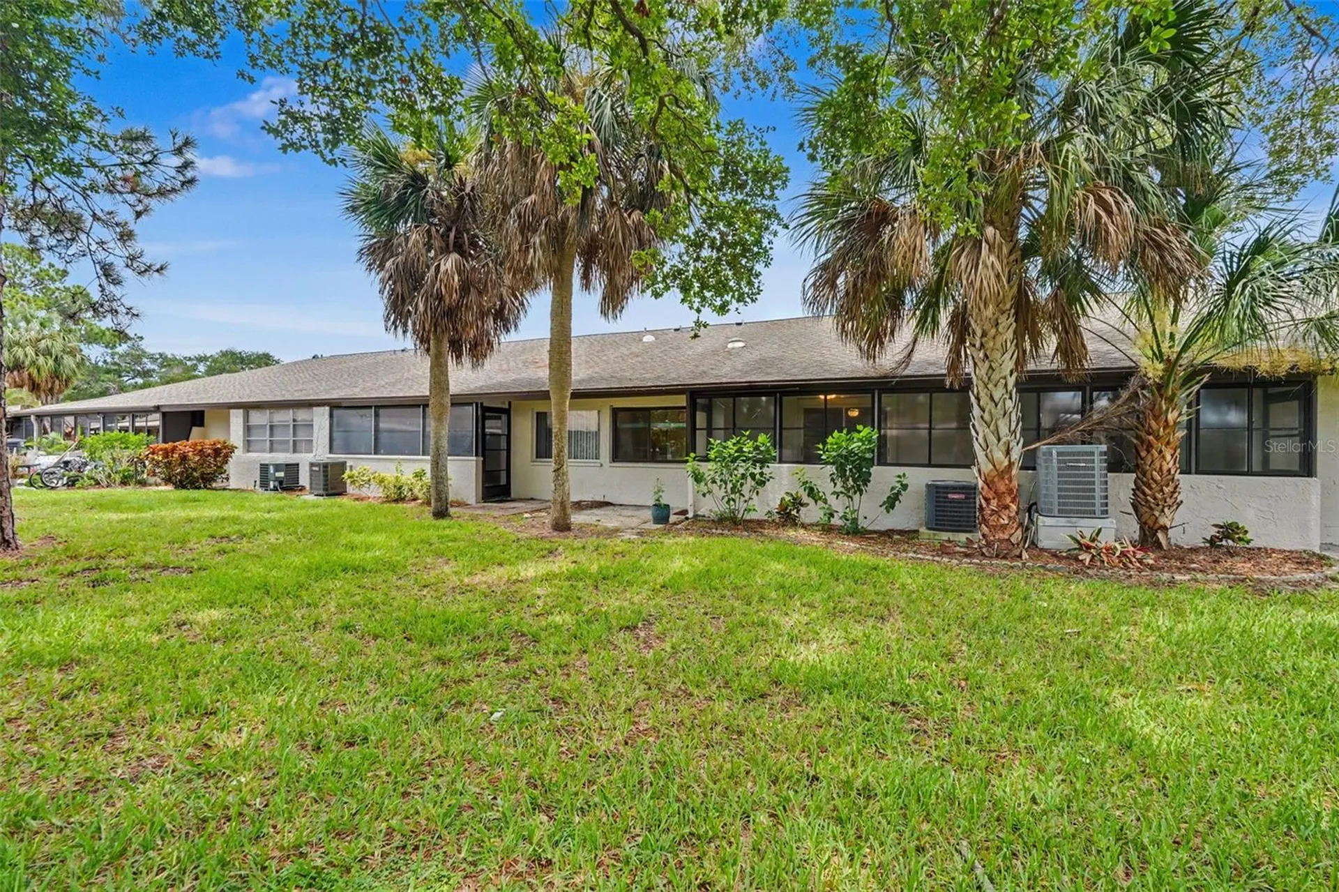 1208 Highland Avenue SE Largo FL 33771