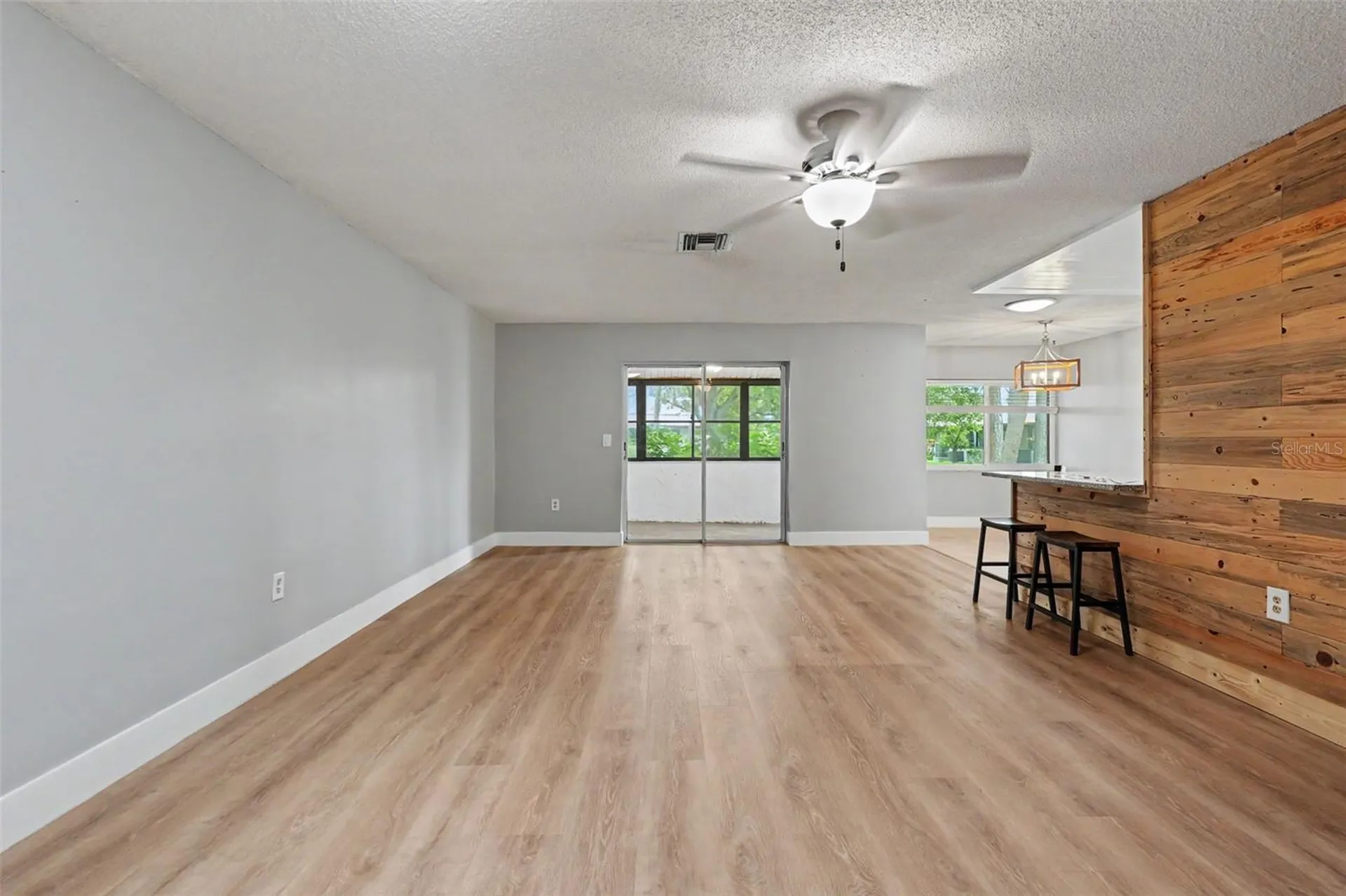 1208 Highland Avenue SE Largo FL 33771