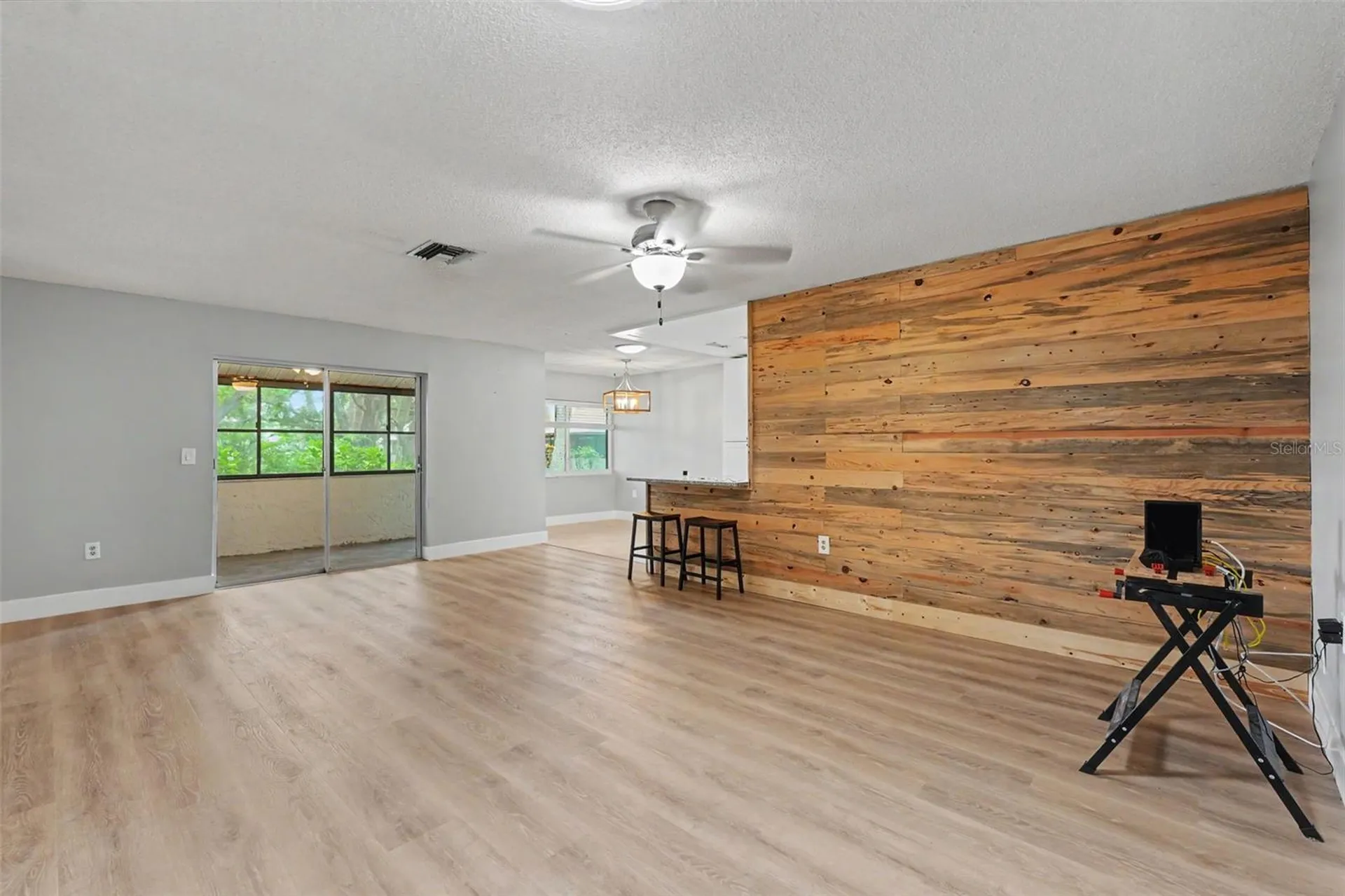 1208 Highland Avenue SE Largo FL 33771