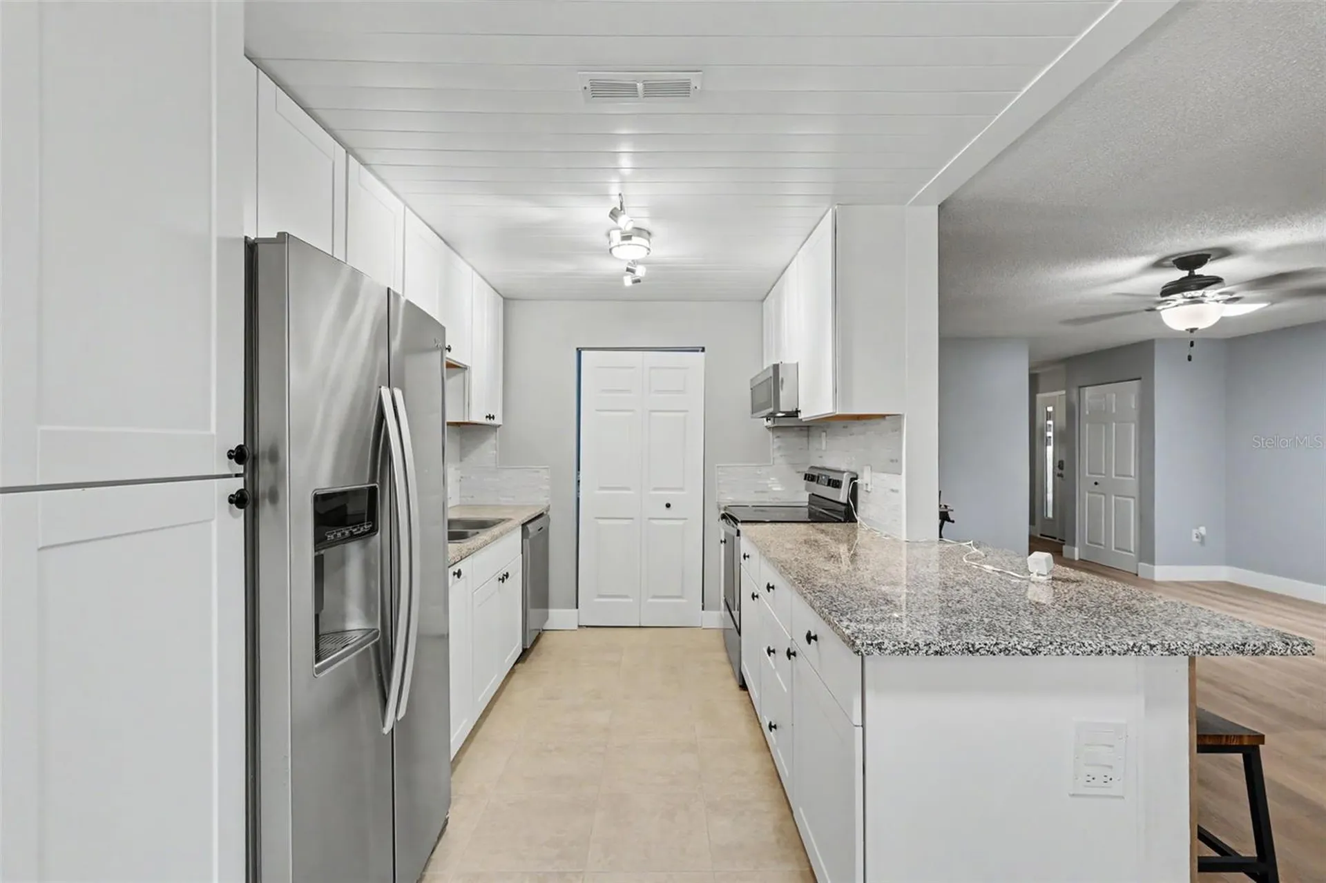 1208 Highland Avenue SE Largo FL 33771