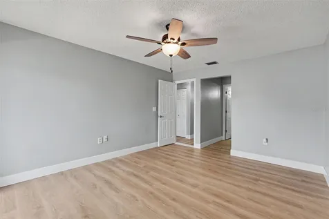 1208 Highland Avenue SE Largo FL 33771