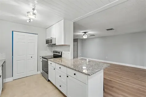 1208 Highland Avenue SE Largo FL 33771