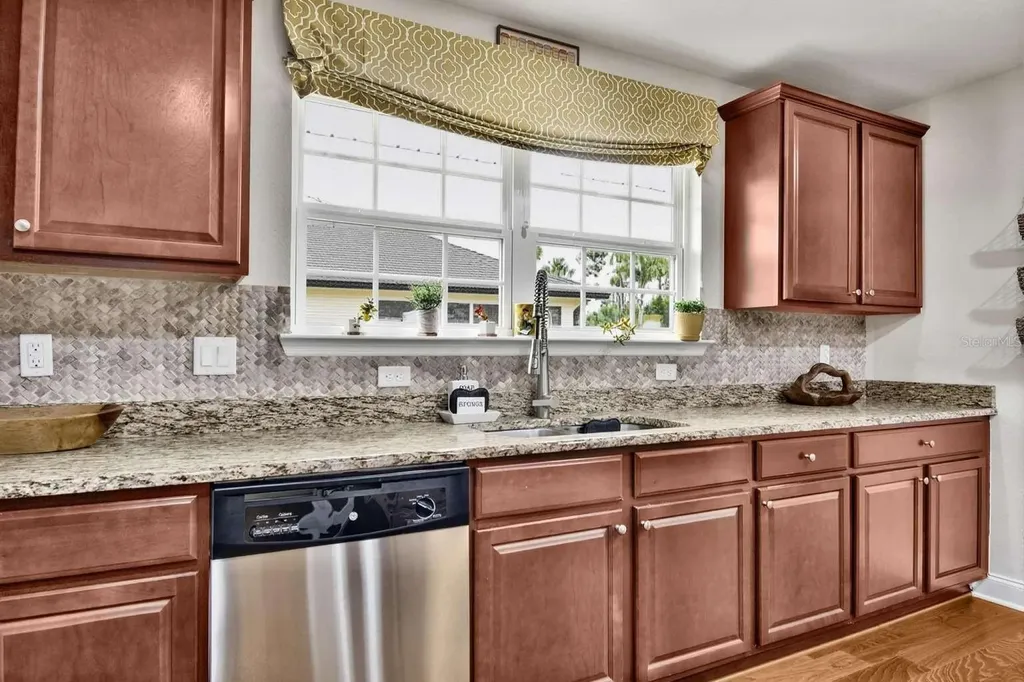 16 White Star Drive Palm Coast FL 32164
