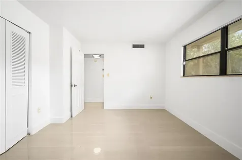 2811 SW Archer Road Gainesville FL 32608