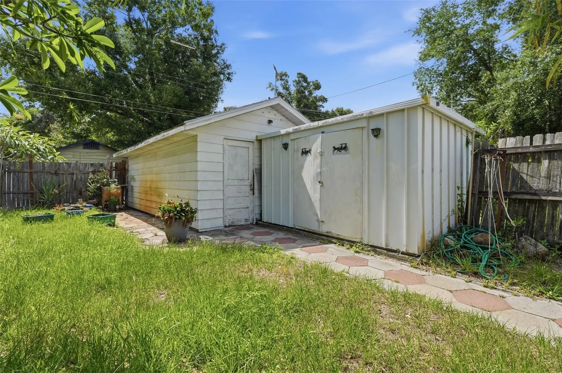 1135 Crescent Lake Drive N St Petersburg FL 33701