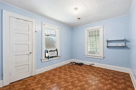 1135 Crescent Lake Drive N St Petersburg FL 33701