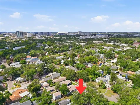 1135 Crescent Lake Drive N St Petersburg FL 33701