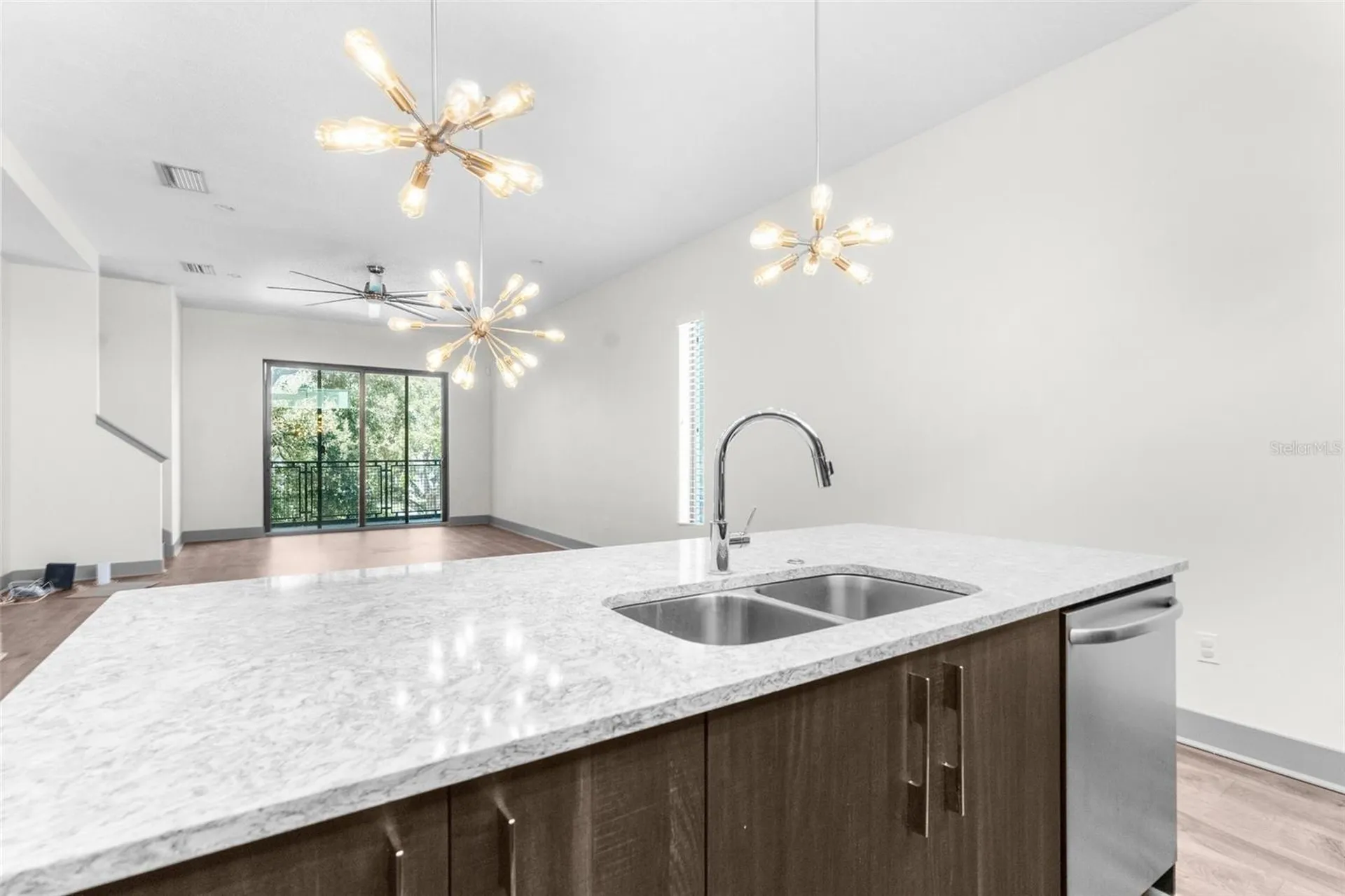 4810 W Mcelroy Avenue Tampa FL 33611