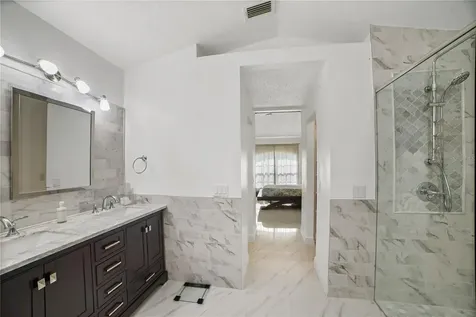 201 Great Yarmouth Court Kissimmee FL 34758