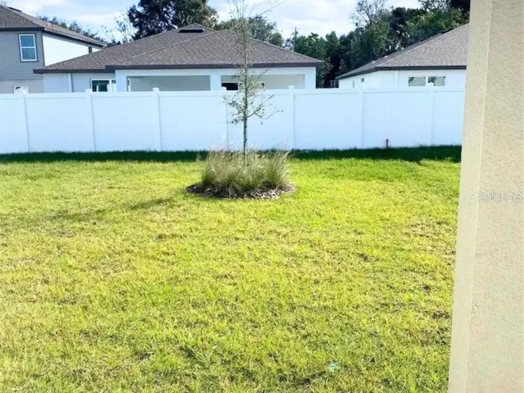 9643 Summers Cay Circle Thonotosassa FL 33592