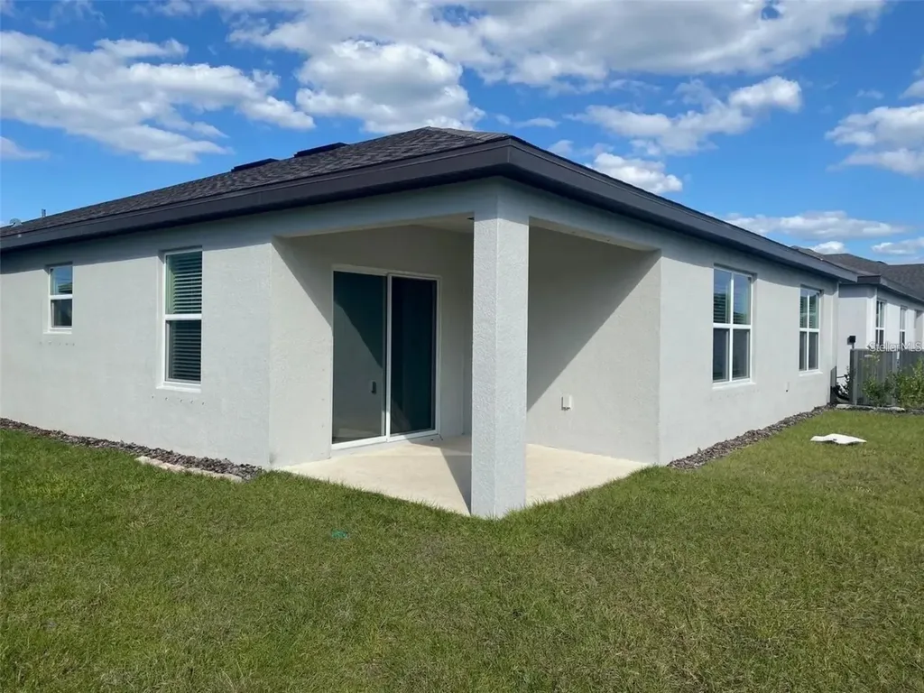 9643 Summers Cay Circle Thonotosassa FL 33592