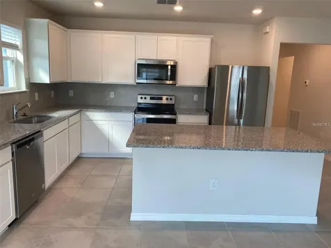 9643 Summers Cay Circle Thonotosassa FL 33592