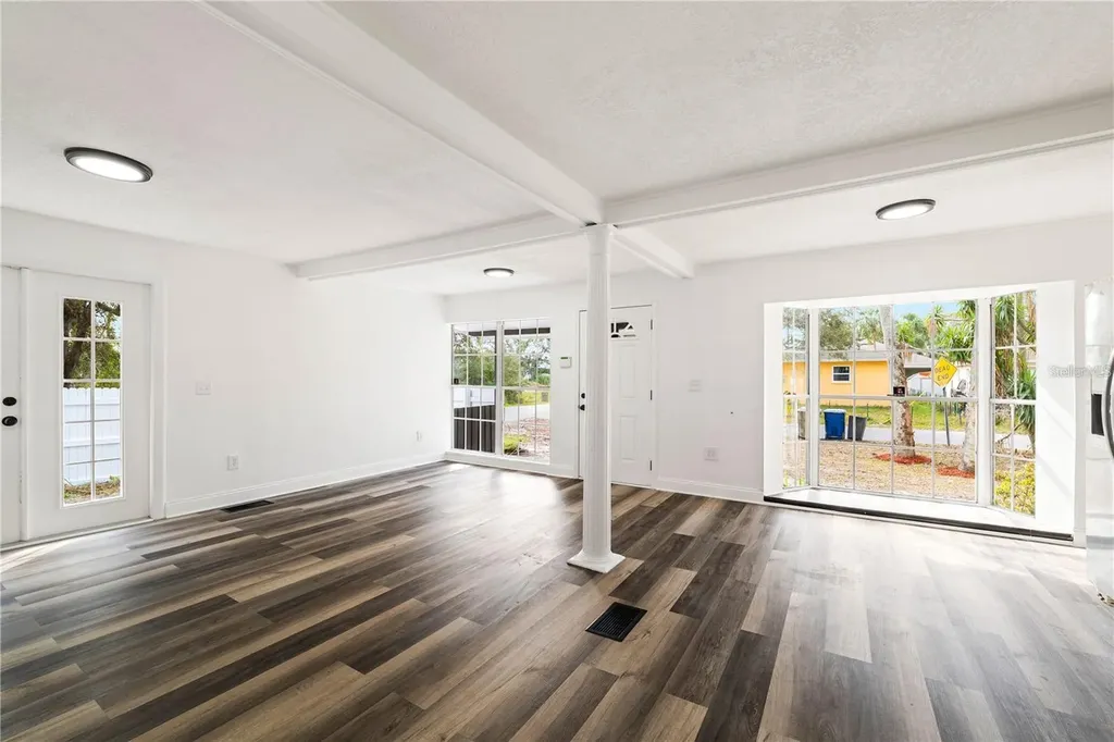 1397 43rd Street Sarasota FL 34234