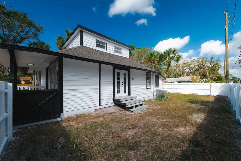 1397 43rd Street Sarasota FL 34234