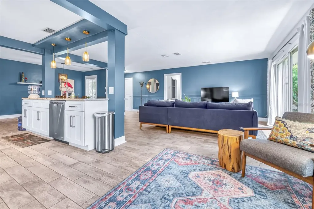 1554 Linwood Drive Clearwater FL 33755
