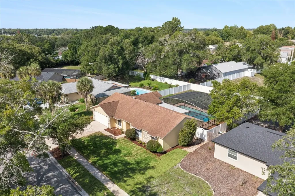 2911 Autumnwood Trail Apopka FL 32703