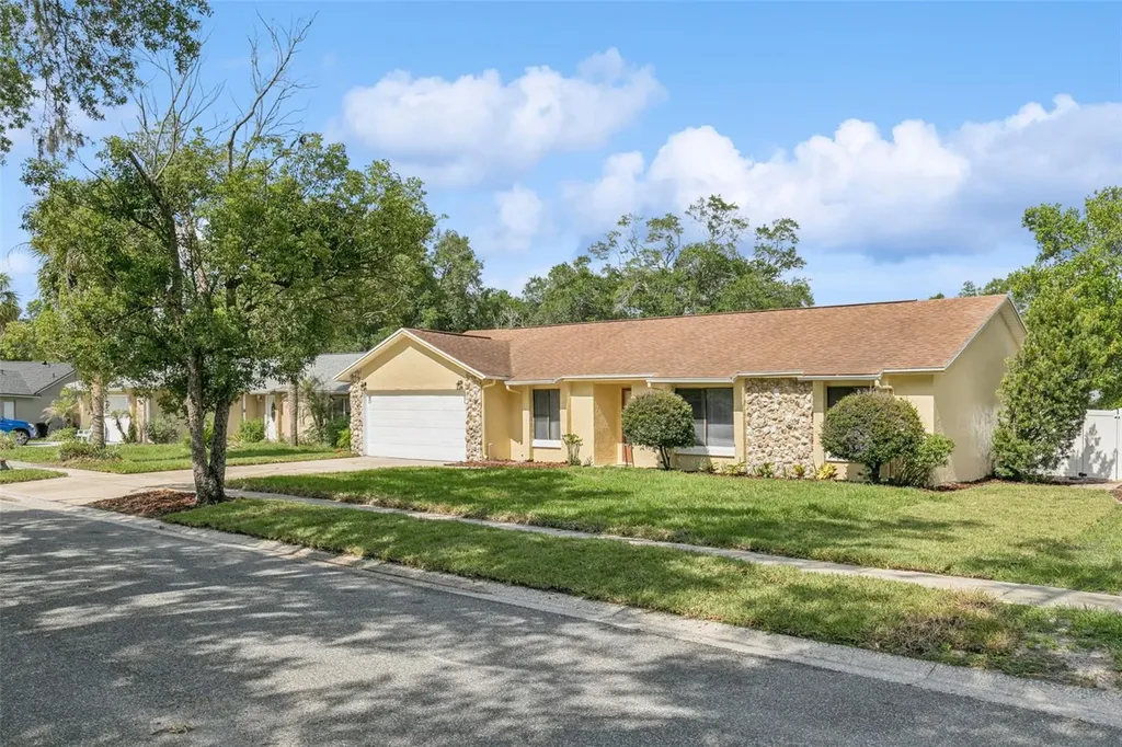2911 Autumnwood Trail Apopka FL 32703