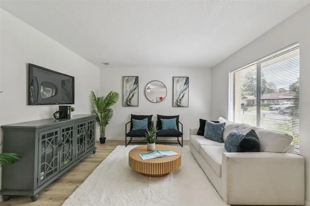 2911 Autumnwood Trail Apopka FL 32703